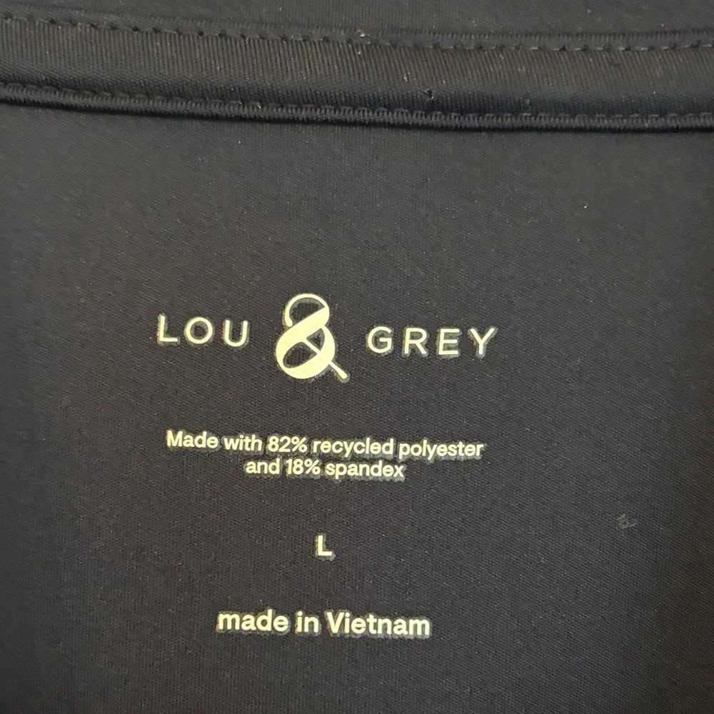 Lou & Grey chic sleeveless
